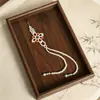 Nuevo broche estilo vintage bordado a mano con borlas largas y perlas artificiales, un accesorio para nuevos cheongsams de estilo chino y ropa Hanfu