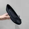 Estilo Coreano 2026 Estilo Coco Chanel Laço Boca Rasa Solado Macio Versátil para o Trabalho Mary Janes Coreanos Solado Macio Bico Redondo Sapatos Únicos
