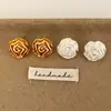 Lujo Ligero Estilo Francés, Aretes de Camelia Dulces Frescos y Sencillos, Sensación de Gama Alta Nicho, Aretes de Moda Versátiles para el Día a Día para Mujeres