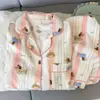 Direto da Fábrica/Boa Qualidade Conjunto de Pijama Cardigan de Algodão Nuvem com Lapela para Mulheres Primavera/Outono Manga Longa Calça Longa Conjunto para Casa