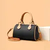 2026 Nueva Moda Bolso Almohada Boston para Mujer Bolso de Mano Bloque de Color Piel Genuina Bolso de Hombro Versátil Pequeño para Llevar Todo