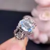 Anillo de Aguamarina Natural Anillo de Estilo Clásico Cara del Anillo Llena de Color Fuego Cada Piedra Piedra Principal 7x9mm Ventas Directas de Fábrica