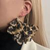 Maillard Moda Transfronteriza Tela Leopardo Exagerado Lazo de Flor Grande Arete Accesorios para la Oreja Tendencia Personalizada Combinación con Todo