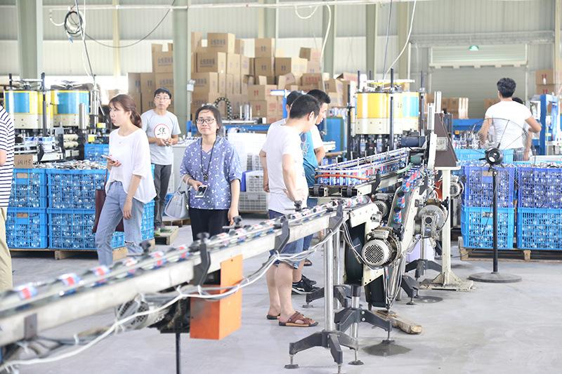 制罐车间000.jpg