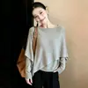 Suéter de tricô com capa de um ombro verde para mulheres, novo estilo outono 2026, design de nicho, xale falso de duas peças, blusa solta de manga longa