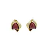 Versátiles Aretes Geométricos Exquisitos de Angora Rojo con un Diseño de Nicho Vintage, Lujo Ligero, Modernos Aretes de Esmalte en Forma de Corazón para Mujer