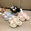 Zapatillas Peludas Cómodas Antideslizantes para Interiores y Exteriores con Punta Cerrada 2025 Otoño e Invierno Nuevas Lindas Zapatillas de Gatito con Punta Cerrada para Mujer