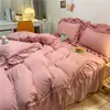 Novo Estilo Cor Sólida Algodão Puro Saia de Cama Conjunto de Quatro Peças, Estilo Coreano Estilo Princesa Borda de Renda Escovado Conjunto de Três Peças, Disponível para Dropshipping