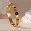 Pulseira de Aço Inoxidável Europeia e Americana Transfronteiriça Mais Vendida para Mulheres, Pulseira de Trevo de Quatro Folhas com Zircônia Banhada a Ouro, Banhada a Ouro Real 18K Atacado