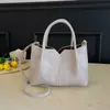 Bolso Cubo Portátil Estilo Coreano para Mujer 2026 Otoño Moda Tendencia Gran Capacidad Bolso de Hombro de Gama Alta Bolso Cruzado para Viajes