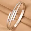 Pulsera Roman Numeral de Tres Capas Incrustada con Diamantes, de Alta Gama y a la Moda, para Mujer, Acero Inoxidable de Lujo Ligero, Estilo Abierto, Versátil