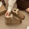 Botas de neve quentes com veludo espesso e sola grossa para mulheres, novo estilo 2026, outono e inverno, antiderrapantes, com salto oculto, versáteis, retrô, sapatos de algodão