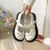 Zapatos Mary Jane de punta fina, modernos y casuales, estilo preppy para mujer, nueva colección primavera/verano 2026, con suela gruesa y un pequeño detalle de lazo