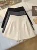 Pantalones cortos deportivos tipo A transfronterizos nuevos de estilo americano, ajustados para estilizar y de corte holgado, perfectos para el uso casual de verano, pantalones cortos de cintura alta para mujer