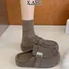 Versión de Lana de Vacuno Zapatos Birkenstock de Suela Gruesa para Mujer Calientes con Felpa Adicional Slip-On Persona Perezosa Zapatos de Algodón con Pelo Punta Cerrada Medias Zapatillas