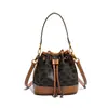 2026 Nuevo Bolso de Mano de Lujo Vintage para Mujer Bolso de Hombro de Oso Lindo Bolso Cruzado Retro con Bloques de Color Bolso Cubo