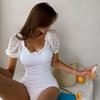 Traje de baño de una pieza con encaje y manga corta, estilo coreano nuevo 2025, sexy, ajustado, espalda descubierta, bañador de exportación transfronteriza para mujer