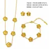 Nuevo Conjunto de Tres Piezas de Lujo de Nicho de Alta Gama, Collar, Pulsera y Pendientes de Acero de Titanio con Trébol de Cinco Hojas de Doble Cara para Mujer, Venta al por Mayor Transfronteriza