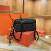 Bolsa Transfronteiriça Fashion com Padrão Pied-de-Poule, Versão Coreana de Alta Qualidade, Estilo Inspirado em Celebridades, Bolsa Quadrada Pequena de Ombro Cruzado, Bolsa para Câmera, Novo Modelo