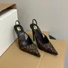 Tacones de aguja de punta fina estilo francés con tira en el talón para mujer, sandalias de charol de punta cerrada sin talón, zapatos transfronterizos sexy y versátiles para mujer