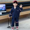 Conjunto de Roupa de Outono para Meninos 2026 Novo Moletom Estiloso para Meninos Descolados, Roupa Esportiva Infantil da Moda para Primavera e Outono