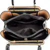 Bolsas Femininas para Comércio Exterior Transfronteiriço 2026 Novo Modelo Bolsa de Ombro em Couro Macio Gravado para Senhoras de Meia-Idade, Bolsa Transversal Atacado, Bolsa para Mãe