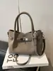 Bolso Retro de Moda y Alta Gama para Mujer, Nuevo Estilo Invierno 2026, Bolso de Hombro Casual y Elegante, Bolso Cruzado Versátil para el Trabajo
