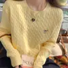 Camiseta Base Blanca de Cuello Redondo para Mujer, Nuevo Estilo Primavera y Otoño 2026, Suéter de Punto Inspirado en Chanel, Top Holgado de Manga Larga