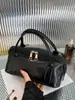 Bolsa de Cosméticos Portátil de Alta Gama con Sentido Vintage 2025, Almohada Simple, Bolsa de Artículos de Tocador Impermeable de Gran Capacidad Portátil
