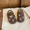 Sapatos Peludos de Cor Lisa para Meninas Outono/Inverno 2025 Pequenas Meninas Strass Solado Macio Antiderrapante Pequeno/Médio/Grande Infantil Plus Veludo Quente Sapatos de Algodão