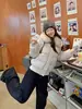 Chaqueta Corta de Algodón Europea y Americana para Mujer 2026 Nueva Moda de Invierno Cuello Grande de Piel Versátil con Capucha Abrigada Chaqueta de Abrigo Tendencia