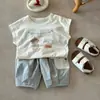 Conjunto de Duas Peças Calça Estampada de Manga Curta para Meninos Verão 2026 Roupas de Desenho para Bebês Estilo Fino Roupa de Manga Curta para Meninos de Um Ano
