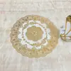 Atacado de jogos americanos, porta-copos, bases para tigelas, porta-cinzeiros, bases para bandejas, jogos americanos estilo europeu, tapetes isolantes térmicos, tapetes decorativos para vasos, todos em PVC com gravação em relevo dourado.