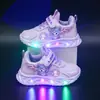 Zapatos de Kuromi con Luces Zapatos Deportivos para Niñas Nuevos Cubiertos de Cuero Transpirables Antideslizantes para Niños Zapatos de Correr de Princesa Transpirables