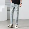 Jeans Rotos de Primavera y Otoño para Hombre Marca de Moda Ajustados Elásticos Pierna Estrecha Pantalones Versátiles Estilo K Pantalones de Color Claro de Moda