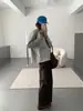 Moletom de Veludo Huang Zheng Estilo Coreano Cor Lisa Gola Redonda para Mulheres 25 Outono e Inverno Solto Espessado Xale Conjunto de Duas Peças Superior 541086
