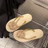 Chanclas Retro Versátiles para el Verano 2026, Sandalias de Nuevo Estilo con Suela Gruesa de Fuegos Artificiales Estrellados y Pedrería para Mujer