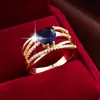 Anillo de Moda de Banda Ancha con Diseño de Líneas Cruzadas y Circonia en Forma de Corazón, Estilo Lujo Ligero, Anillo Dulce y Fresco para Mujer, Exclusivo Transfronterizo
