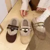 Chinelos de Pelúcia Camélia Retrô para Mulheres 2026 Novo Inverno Solado Grosso Quente Tira Única Bico Fechado Chinelos Birkenstock
