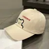 Gorra de Béisbol Bordada de Dibujos Animados Linda para Mujer, Versátil para Primavera y Verano, Adelgazante del Rostro, Protección Solar, Estilo Moderno