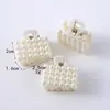 Presilha de Garra Pequena Pérola Vintage Estilo Francês para Mulheres, Presilha Tubarão da Moda com Toque de Luxo, Acessório de Cabelo Estilo Coreano e Japonês