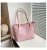 Bolsa Tote Casual para o Trabalho 2026 Retrô Cor Sólida Nova Moda Tendência Simples de Ombro para Usar sob o Braço para Mulheres