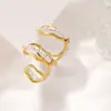 Pendientes de Perla con Forma de C Geométricos Estilo Simple Ins Europeo y Americano de Joyería Lele Moda de Gama Alta Elegantes Lujosos Accesibles Modelo de Dama