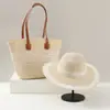Nuevo Set de Bolso y Sombrero Tejido de Paja, Set de Dos Piezas de Gran Capacidad, Bolso Tote para Viajes al Aire Libre, Sombrero de Ala Ancha para el Sol, Versátil