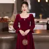Vestido de Brindis para Novia con Escote Cuadrado que Cubre el Vientre, Nuevo Estilo Otoño 2026, Adecuado para Uso Diario, Vestido de Noche de Compromiso, Atuendo Post-Boda para la Novia