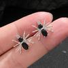 Brincos góticos de aranha escura para mulheres, estilo europeu e americano, brincos de aranha tridimensionais cravejados de diamantes, brincos de Halloween
