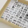 Anel Floral Estilo Étnico Retrô Transfronteiriço Desgastado Renda Geométrica Punk Anel de Baralho Lote Misto Padrão Aleatório