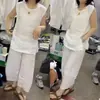 Traje casual y moderno de algodón y lino para mujer, nuevo estilo verano 2025, top tipo chaleco elegante y versátil de algodón y lino
