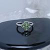Pequeño Anillo Abierto de Mariposa y Flor de Esmalte Verde Fresco de Verano, Nivel Alto de Lujo Ligero Nicho