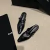 Chinelos Abertos Estilo Coreano 2026 com Fivela para Mulheres, Adequados para Primavera e Outono, Novos Chinelos Mary Jane Estilo Chanel